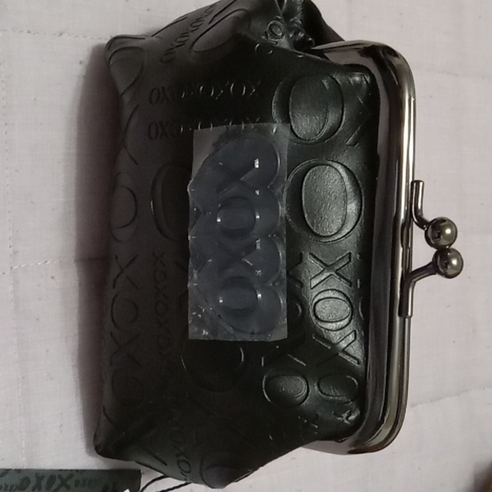 Xoxo Black Change Purse 👛